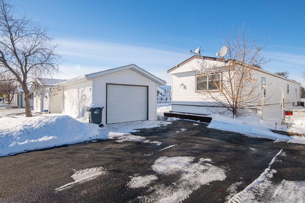 New property listed in Strathmore, Strathmore